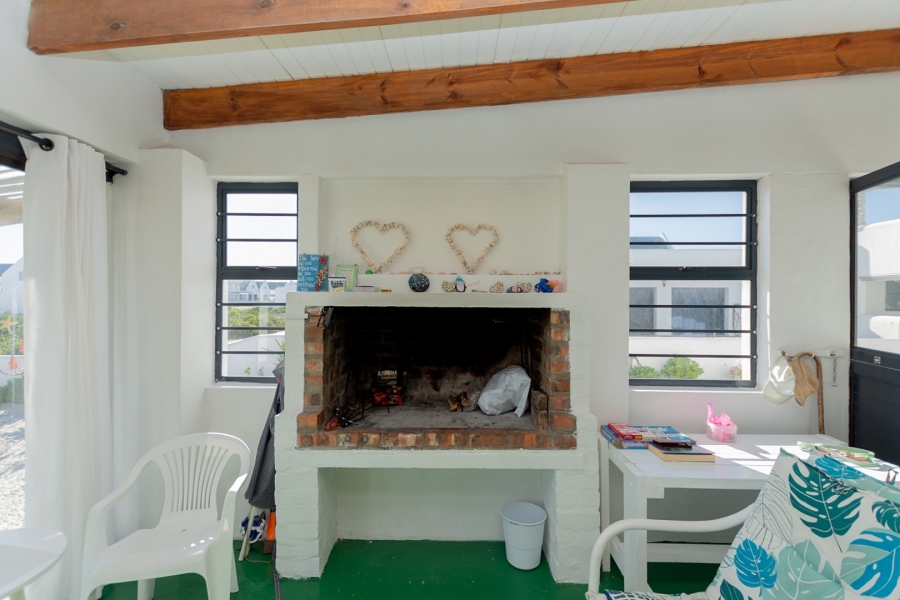 2 Bedroom Property for Sale in Dwarskersbos Western Cape